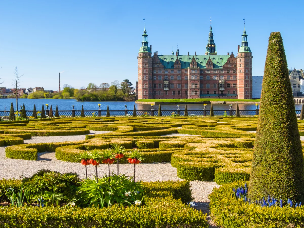 Schloss Frederiksborg in Hillerød  - ©Arndale - stock.adobe.com